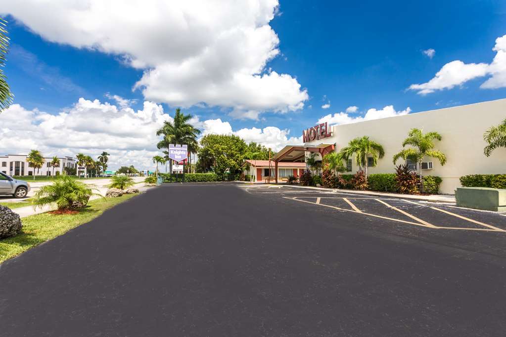 Econo Lodge Inn & Suites Florida Stadt Einrichtungen foto
